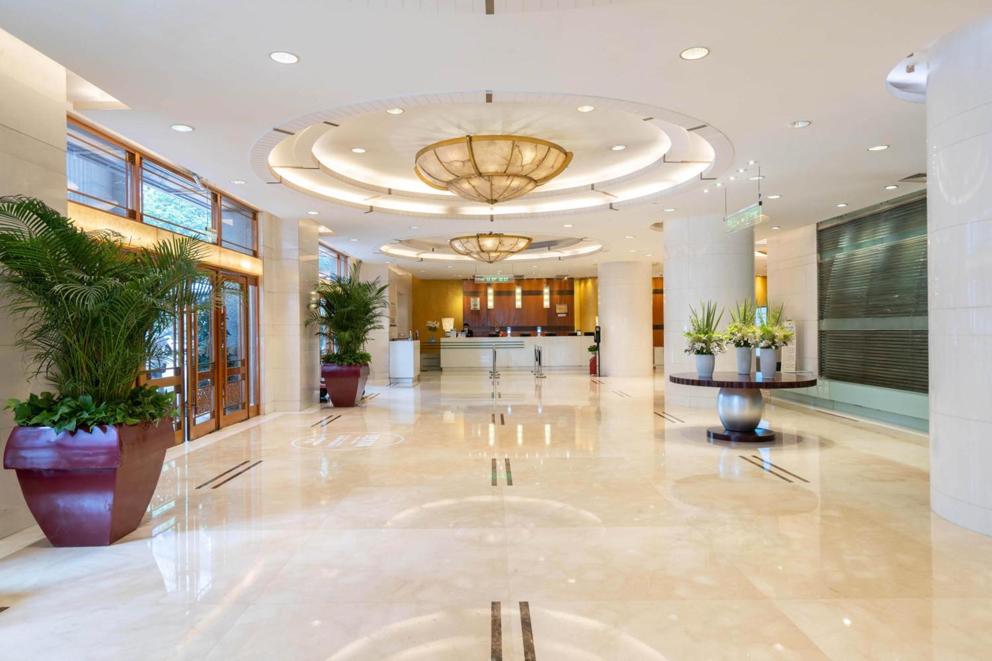 Dekin Hotel Chongqing Jiefangbei Екстер'єр фото