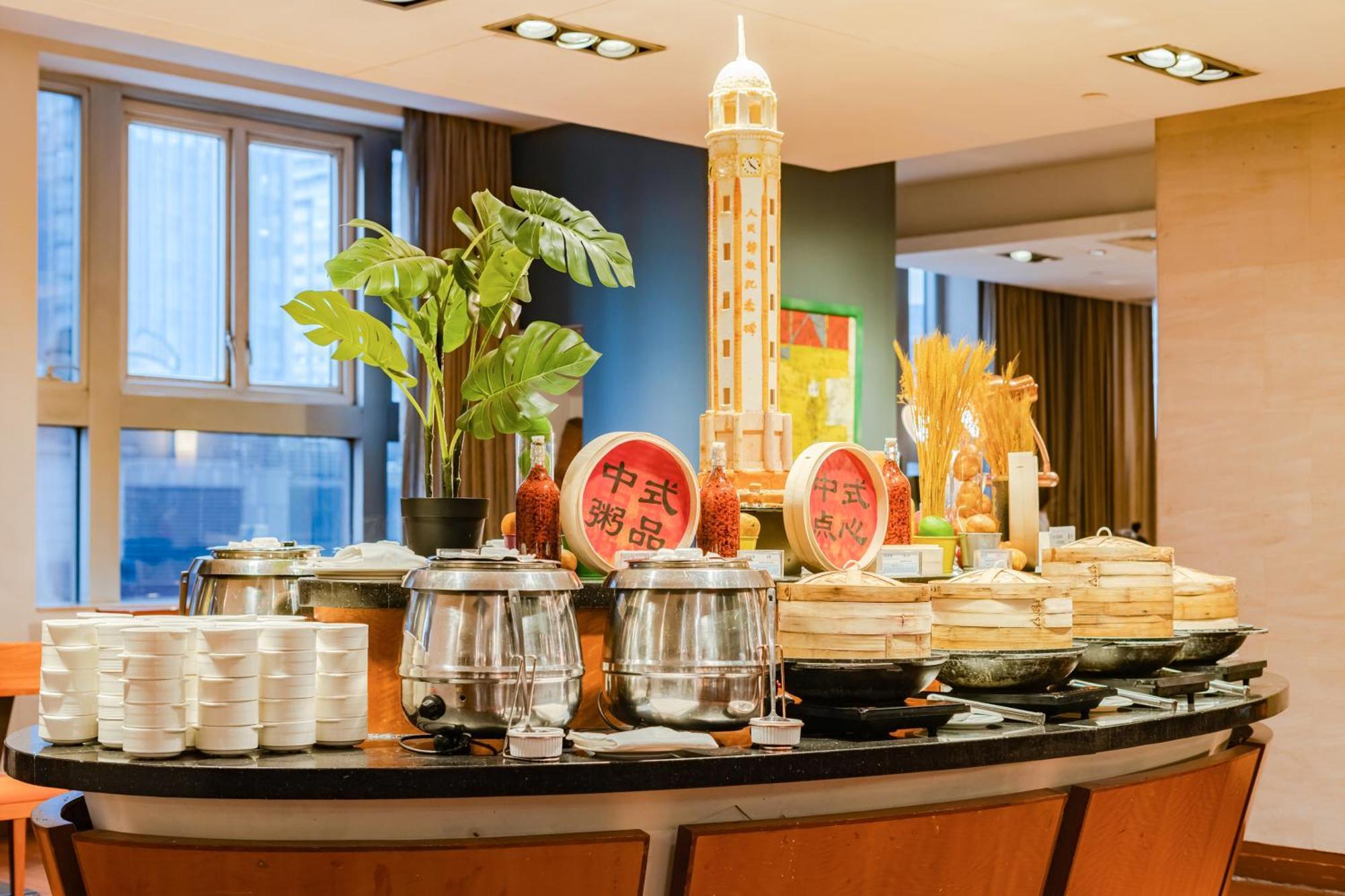 Dekin Hotel Chongqing Jiefangbei Екстер'єр фото